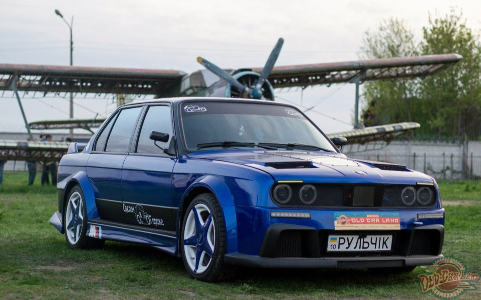 OLD CAR LAND у Квітні 2016 1