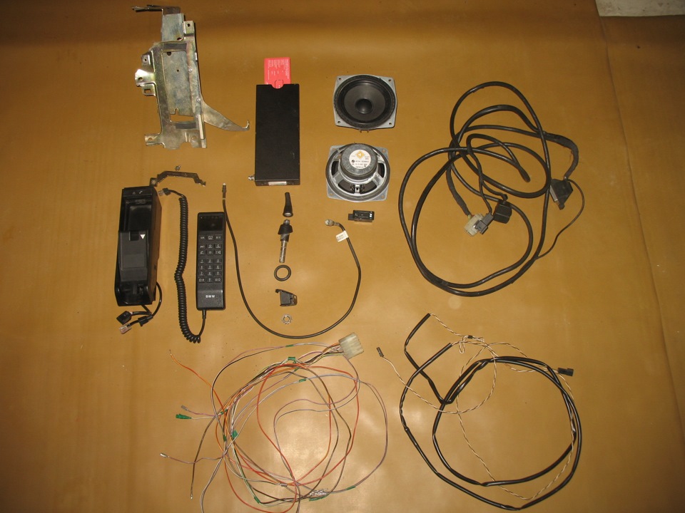 EBA/DIY S623, S624 Телефон 1
