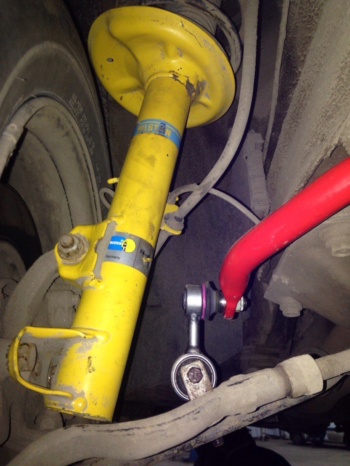 Установка Bilstein B6 + M Technik стабілізатори 5
