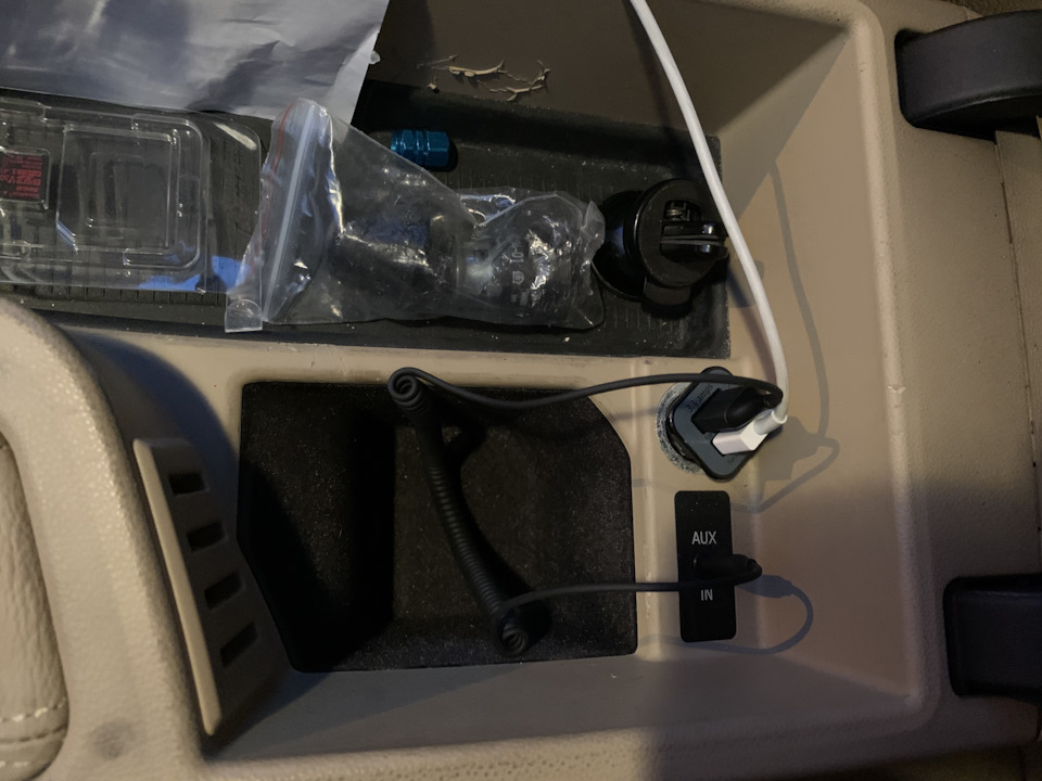 Заміна Bluetooth to AUX 2