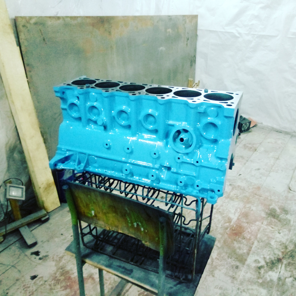Пофарбував блок 3