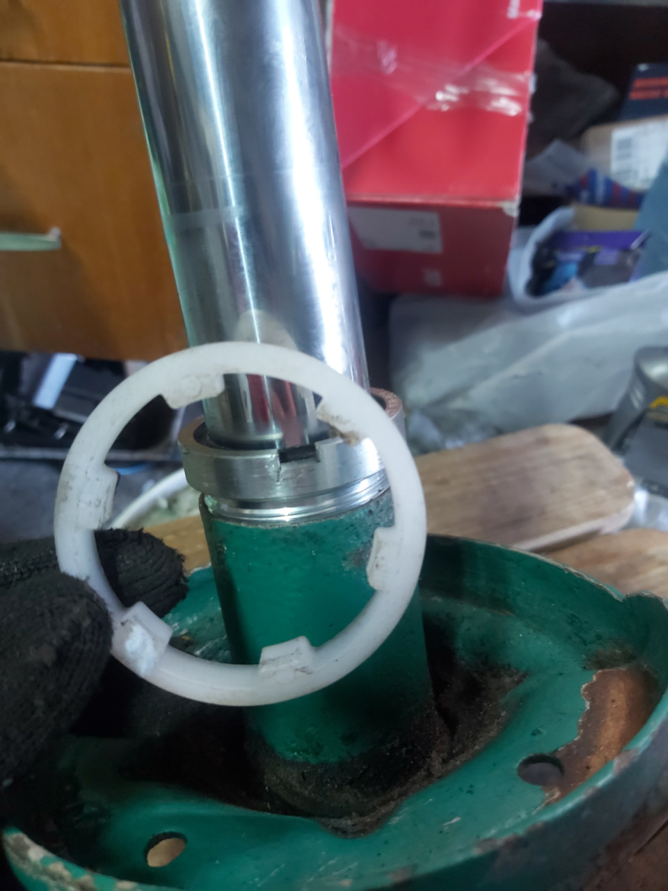 Встановлення Bistein b6 та Eibach pro kit у е30 4