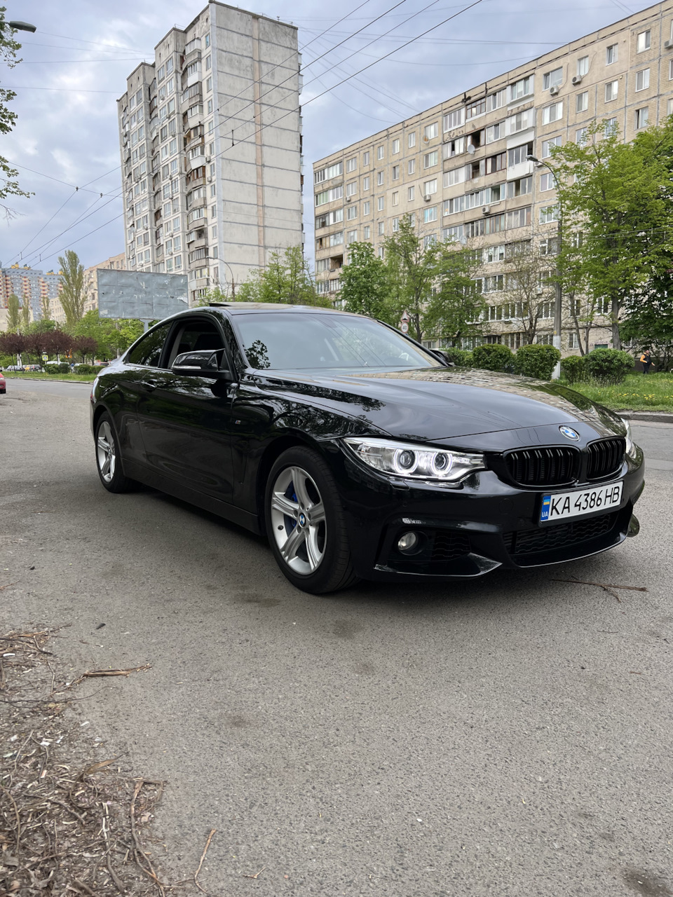 Перший день у сім'ї! 1