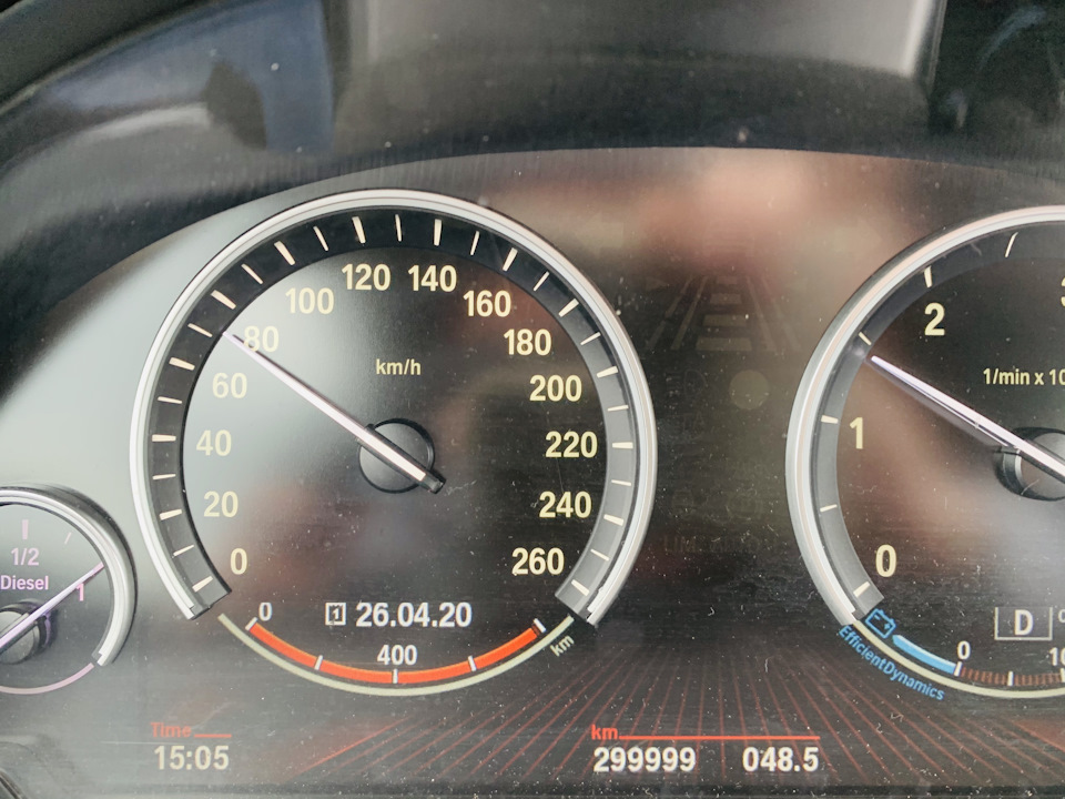 300000 км 3