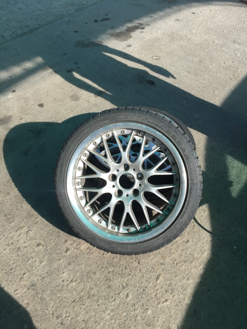 BBS 744 1