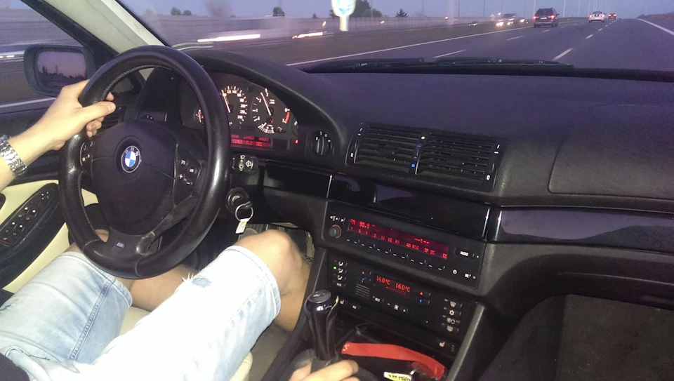 Перереєстрація авто або 2 місяці запари!