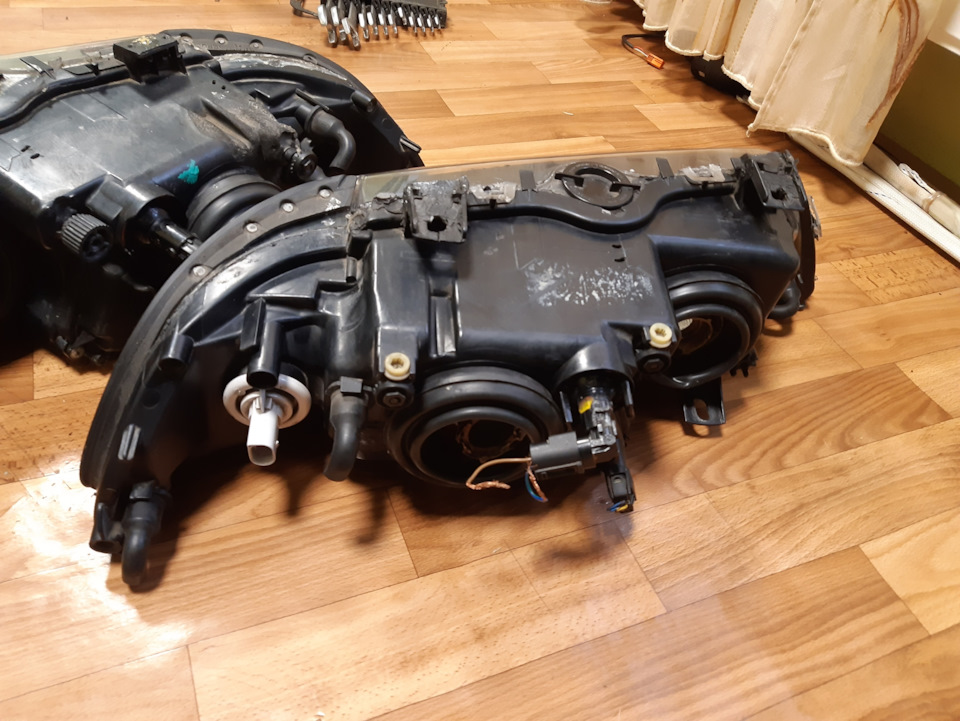 ⚫ Bi led рестайлінг фари (Hella Black) BMW E39 ⚫ 4