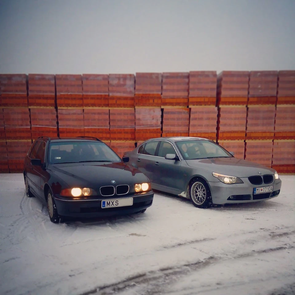Family photo)