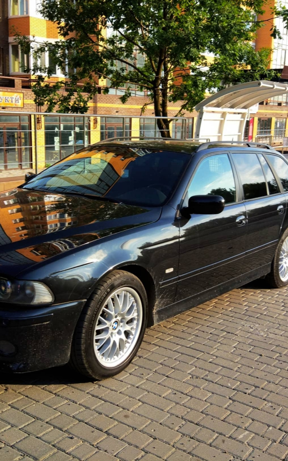 Шиномонтаж частина 1. Заміна дисків на bmw e39 94стиль, ніж туманно. 1