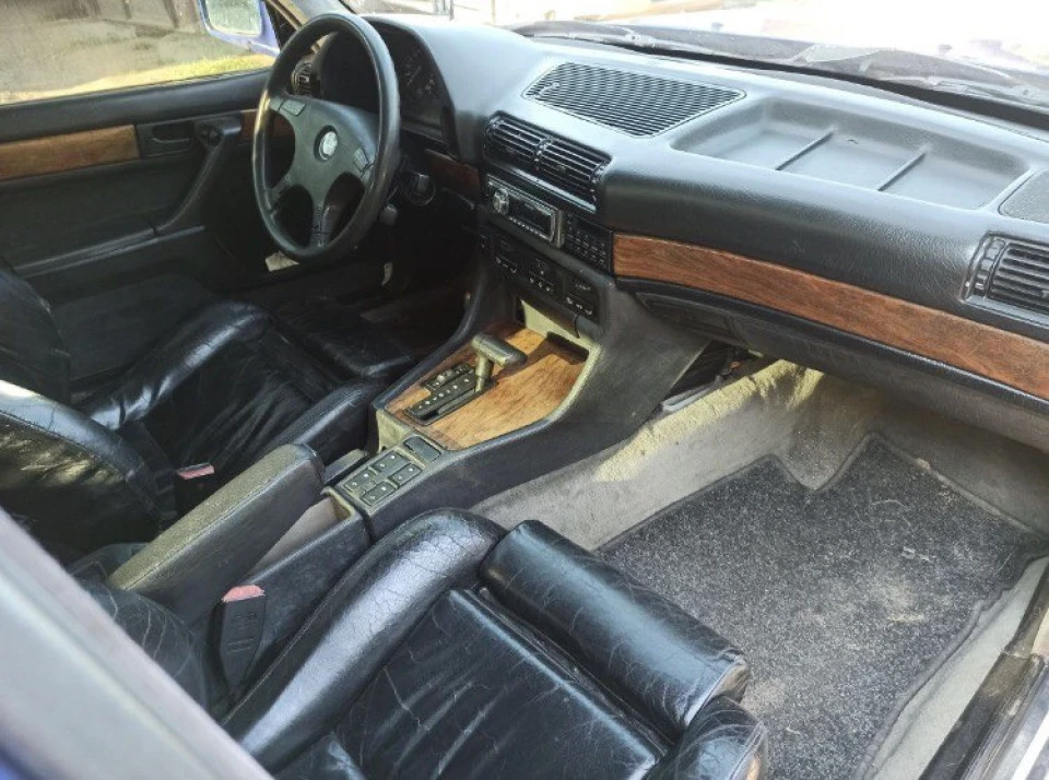 Sportsitze з комфортів. BMW E34