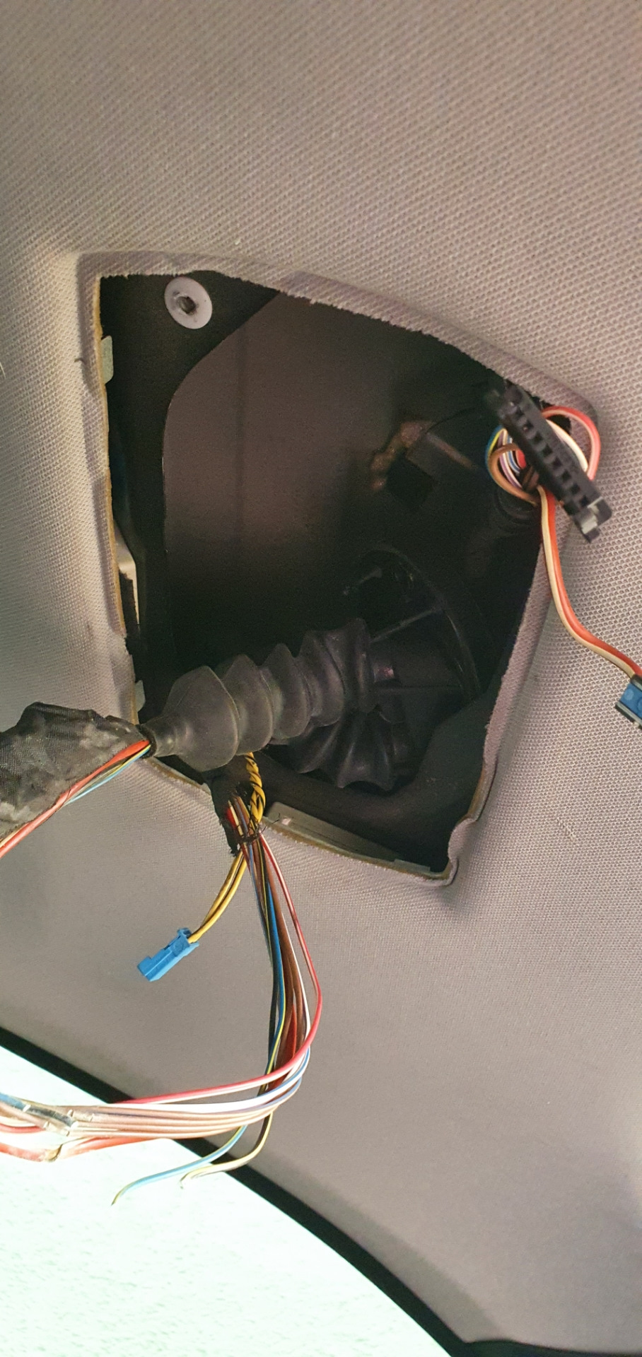 65206985531 BMW підсилювач рознесеної антени 5