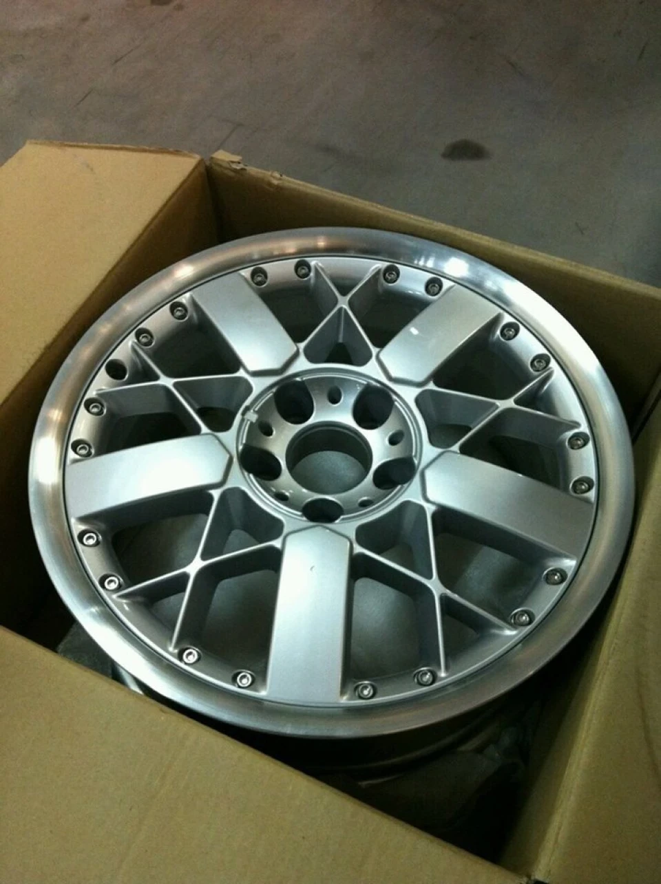 Оригінальні диски BMW Styling 77 (18 inch)
