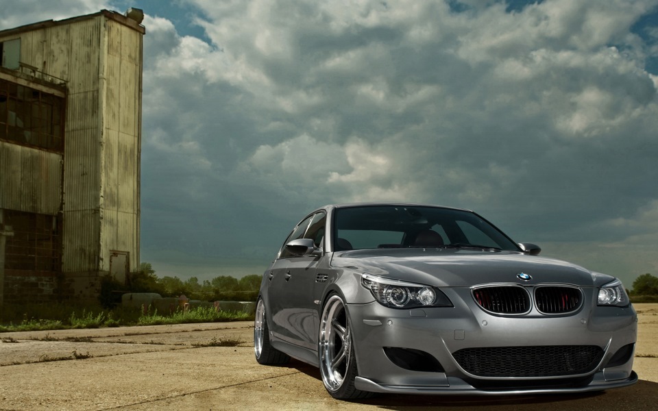 E60 — Красавица или уродина 1