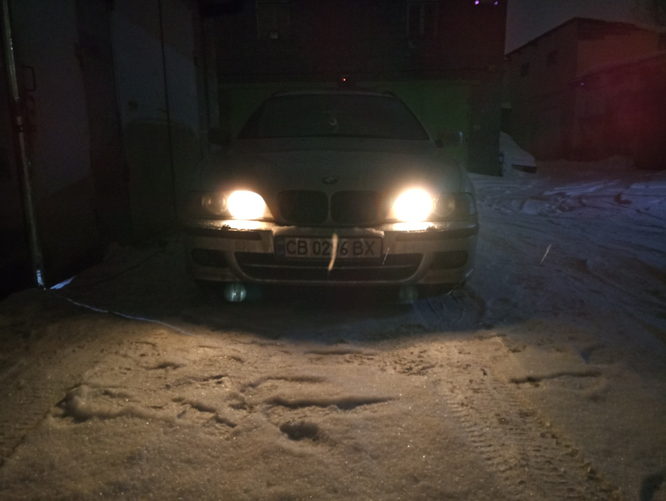 Денні ходові вогні 1