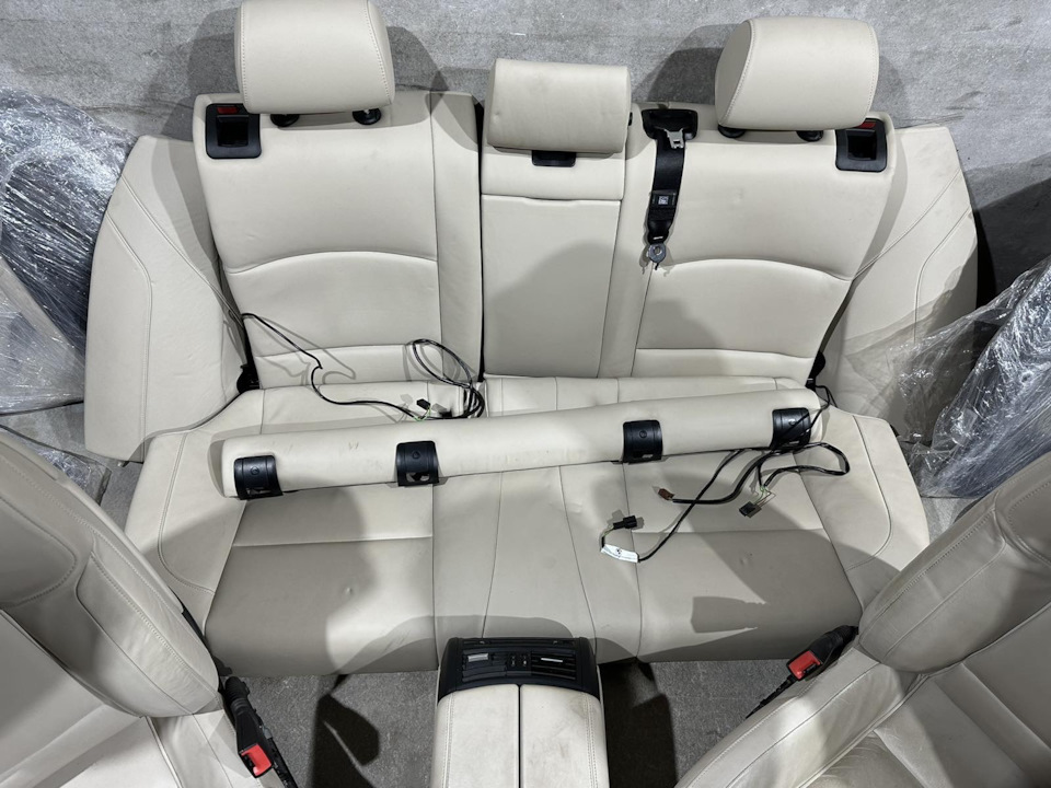 Салон BMW INDIVIDUAL MERINO (Частина 1) 2