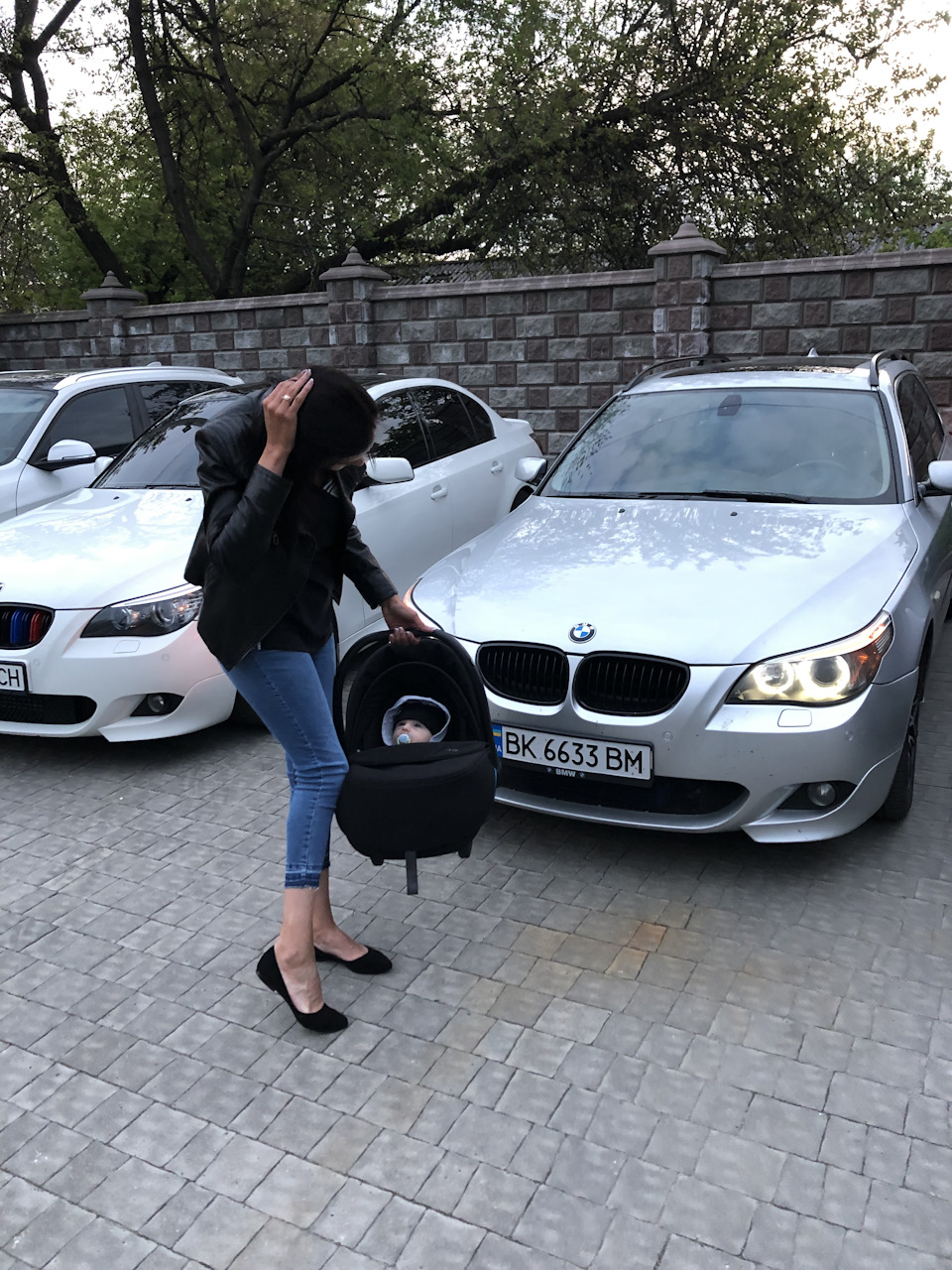 #ЛютійУніверсал + #ЛютійСедан 1