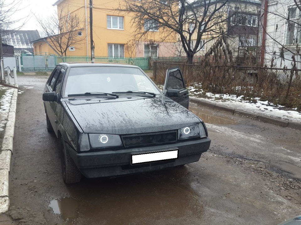 Зачудував другу фарі 99 1