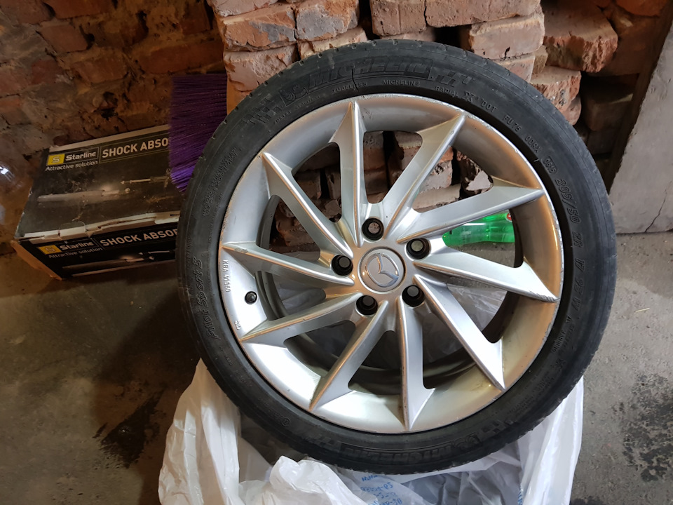 Продам нияштнки с Mazda 6gh 2