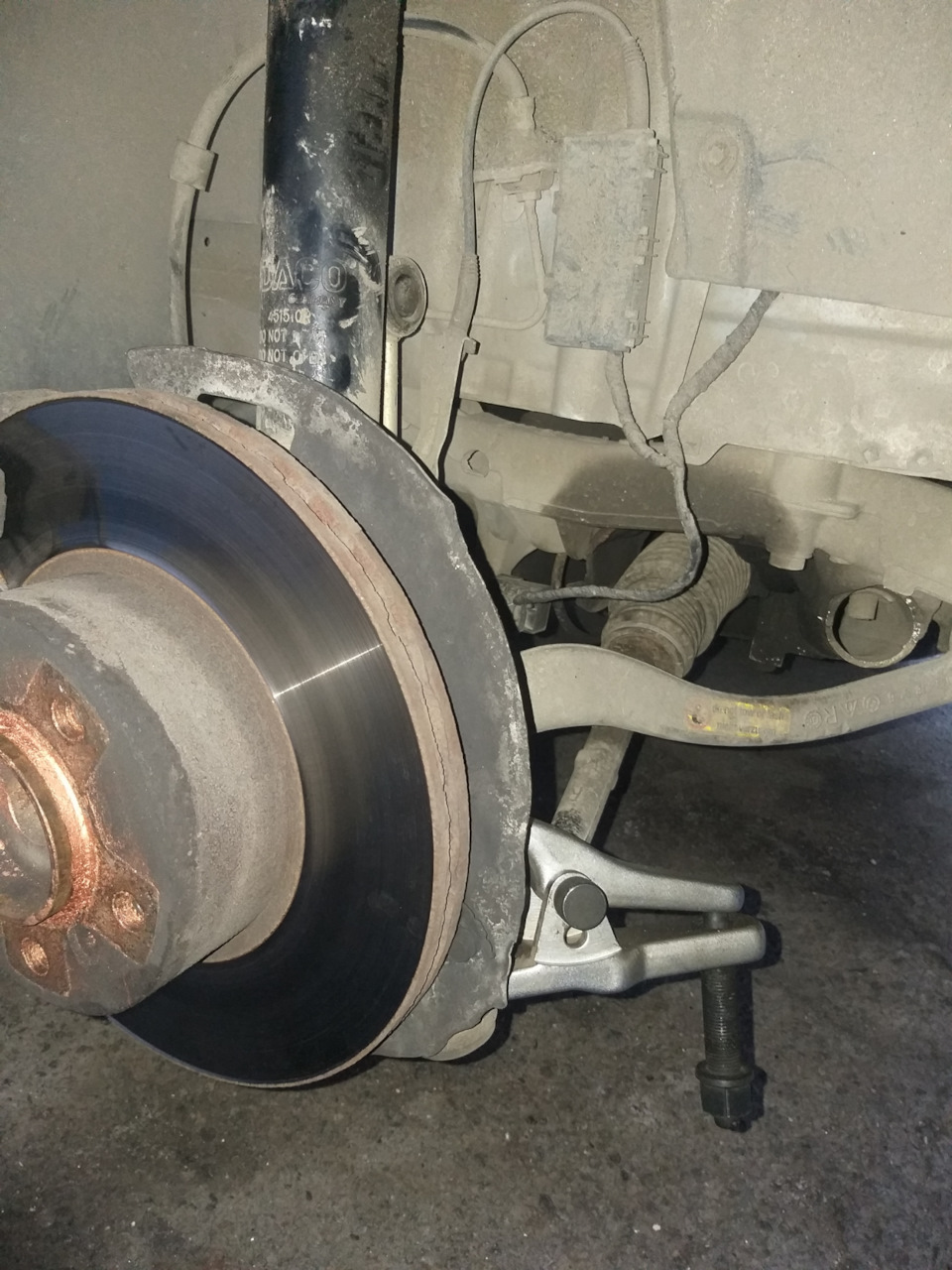 Заміна передніх амортизаторів bilstein b4, sachs 5