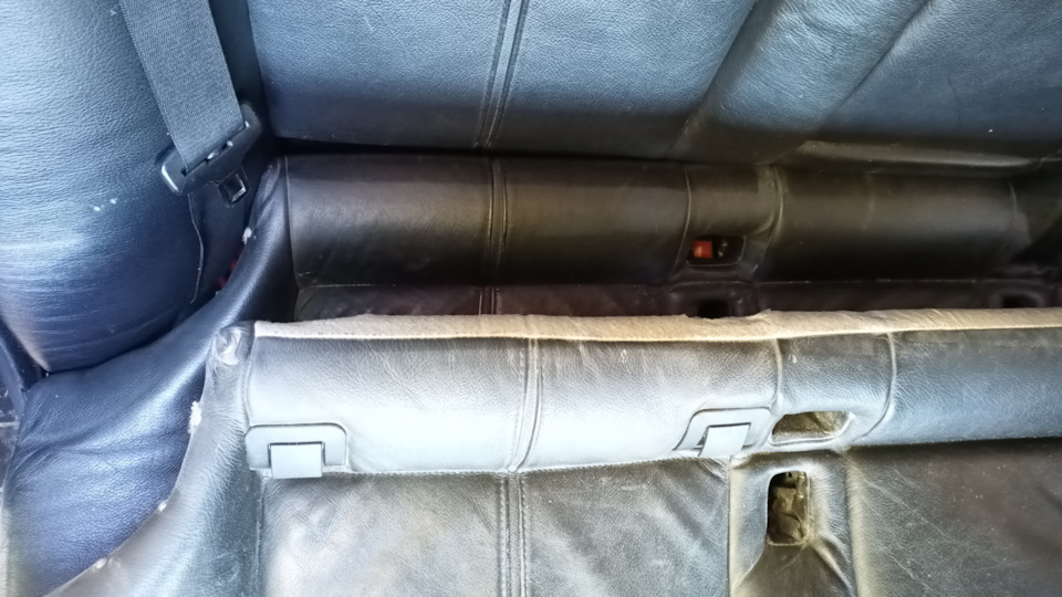 Покупка заднього дивана та кріплень IsoFix, продам електро Рекаро 5