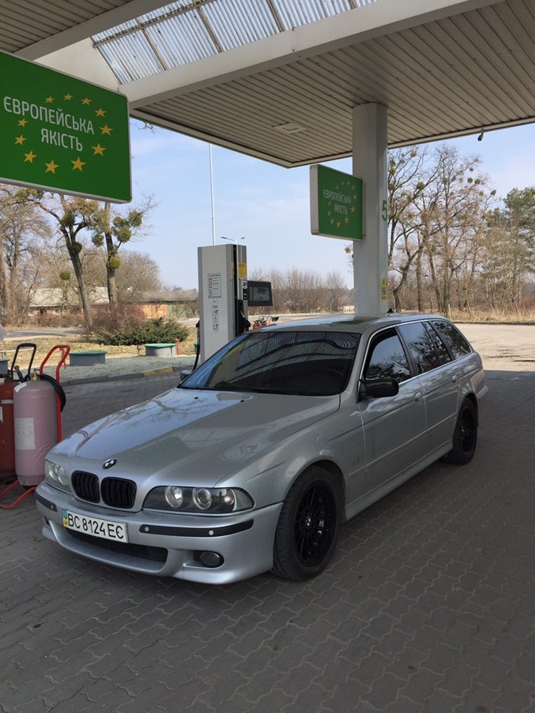Допоможіть! Б'є кермо 1