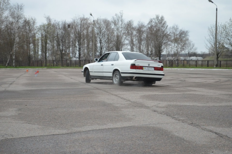 Дрифт тренування BMW. 5