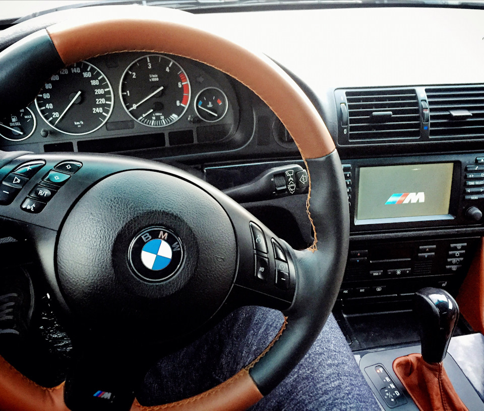 Що робити з музикою? Або як подружити BMW з USB, чи iPhone? 1