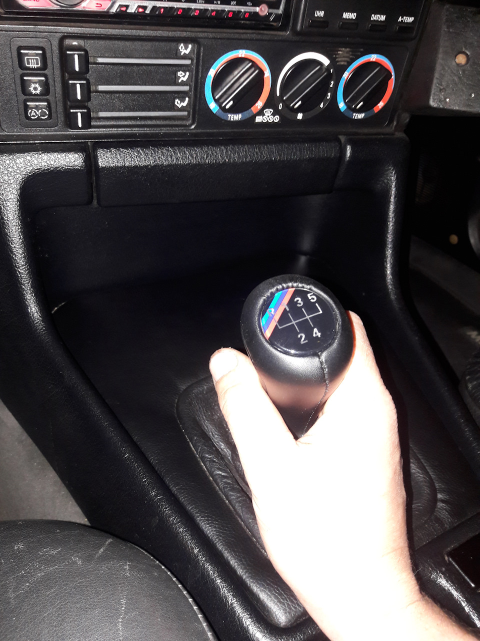 ручка КПП 2