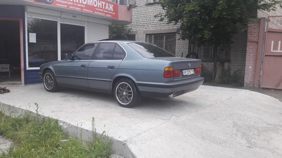 Диски Dezent type S r17