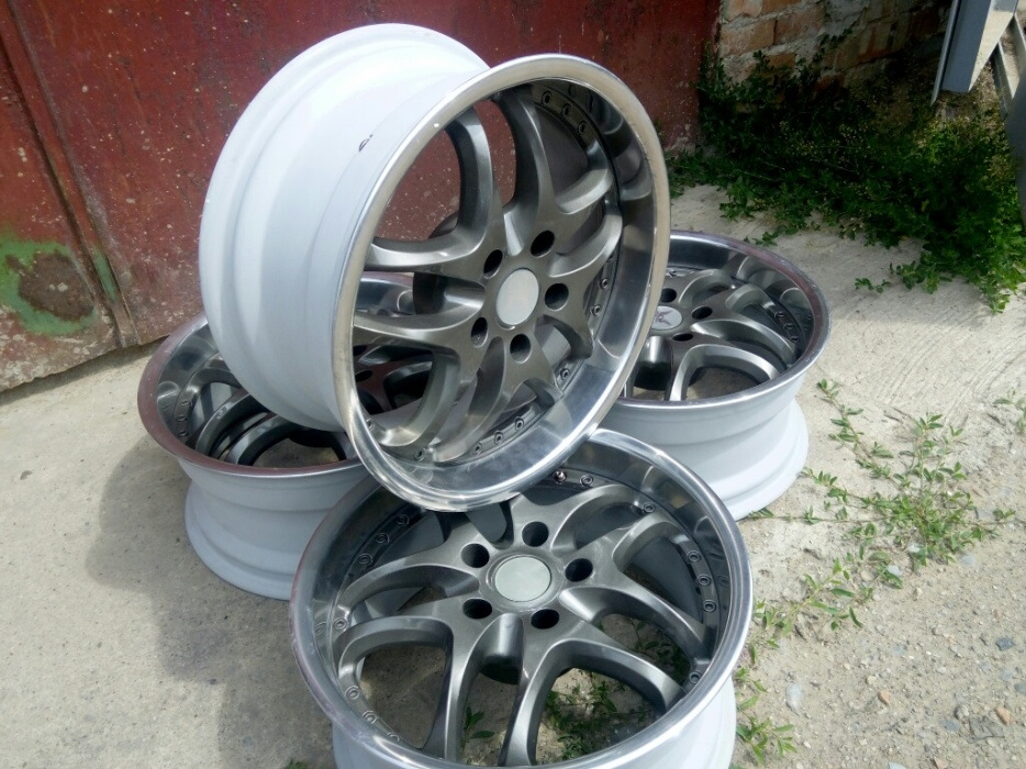 Нові диски DEZENT TYPE S r17 8J 2
