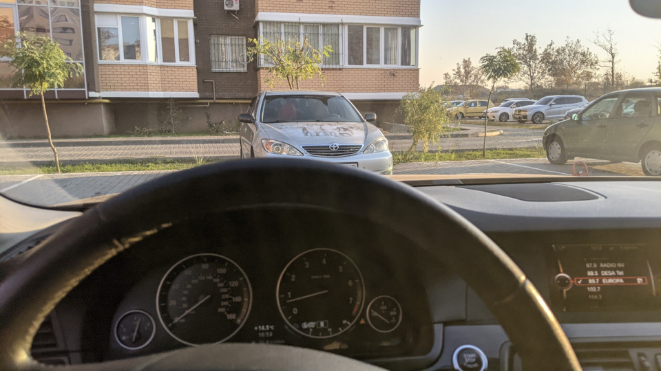 181000 км 2