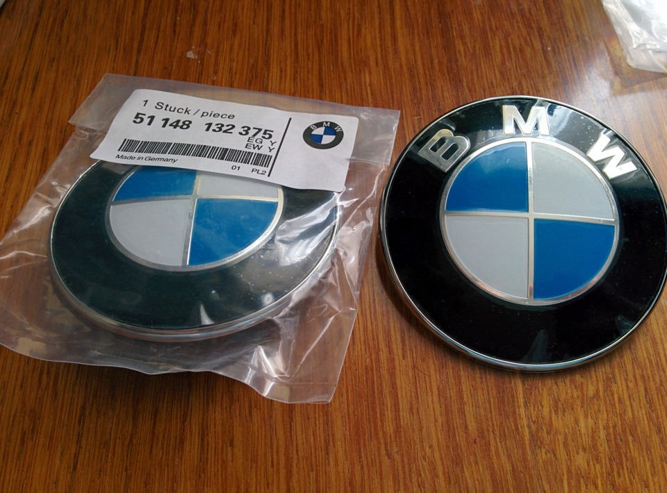 Якісна китайська емблема BMW. 1