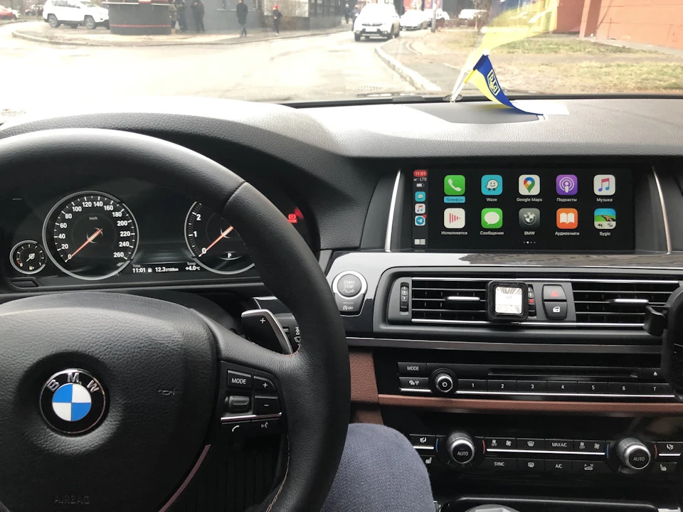 Apple Carplay на F10