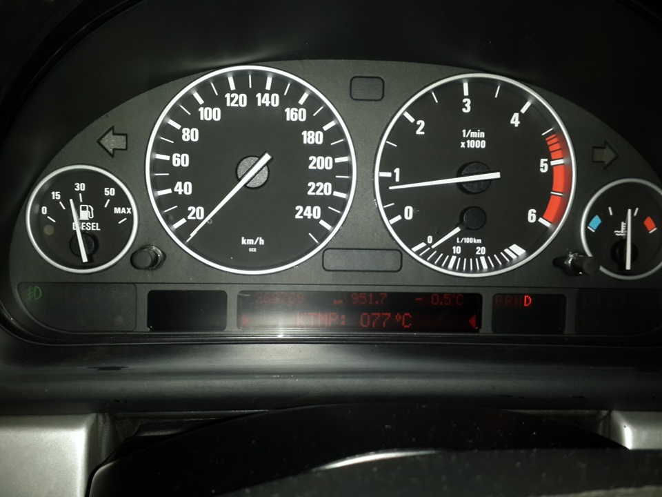 Яка робоча температура двигуна m57d30? 2