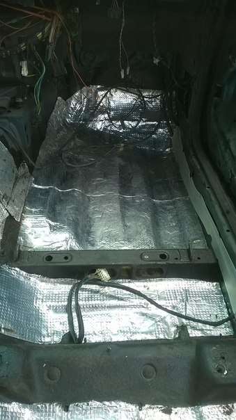 Наводимо дроти всередині машини в порядок 3