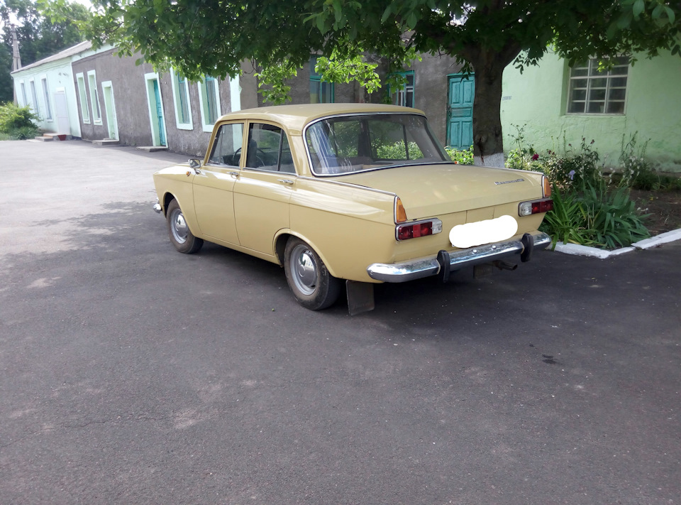 Прокотився у вихідні на москвичі 412 1