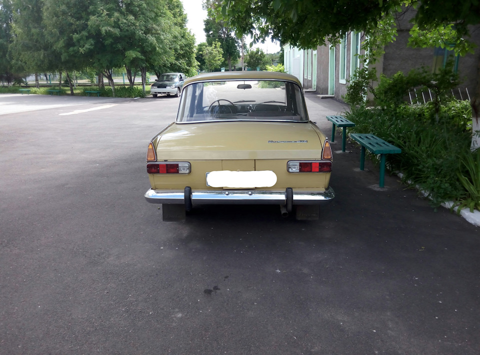 Прокотився у вихідні на москвичі 412 2