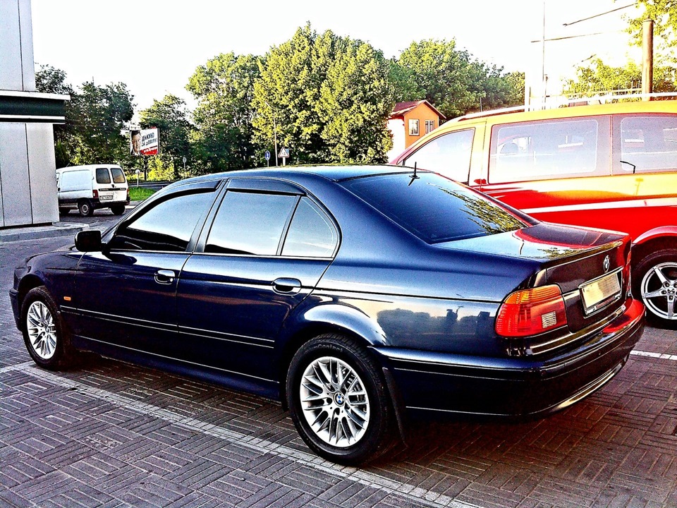 Кілька свіжих фотографій BMW 4