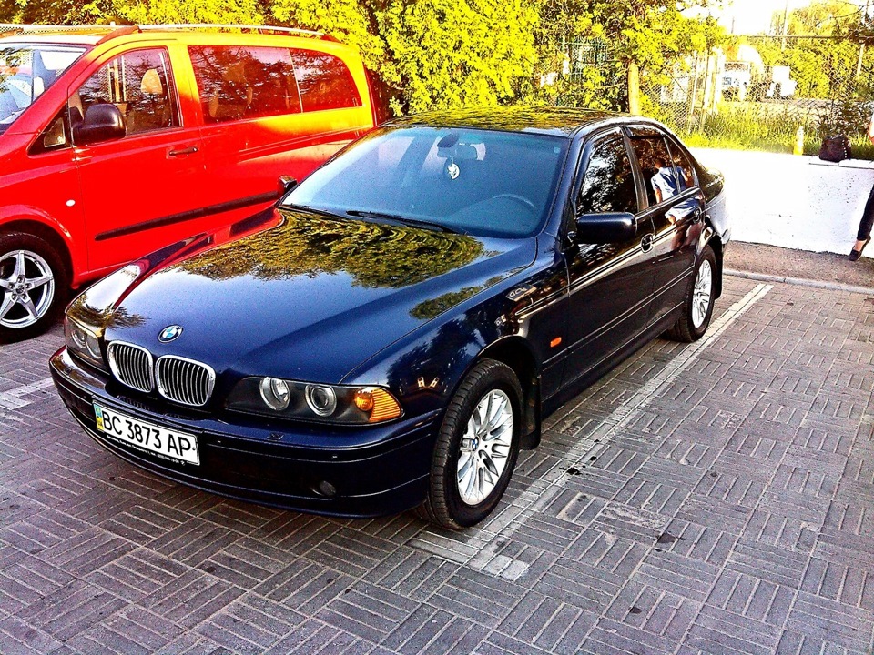Кілька свіжих фотографій BMW 2