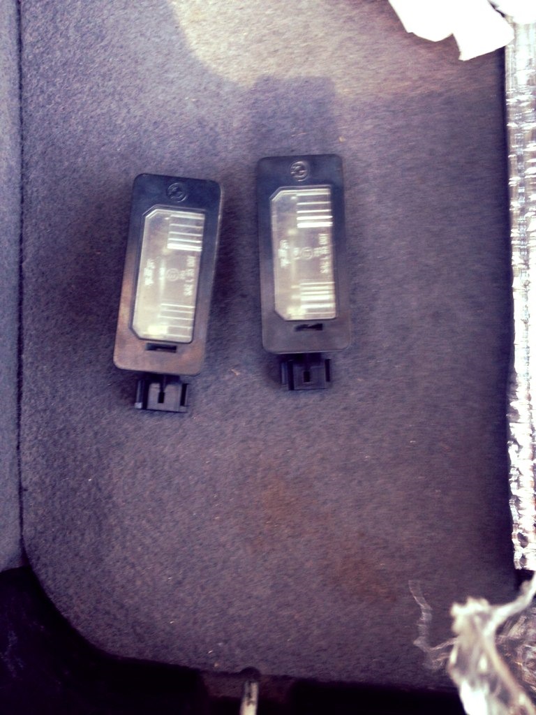 12. Led підсвічування номера 2