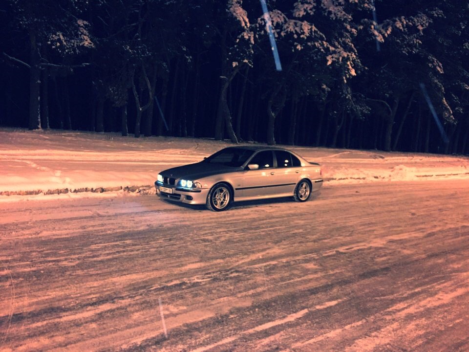 22. Fuel economy, service. 4