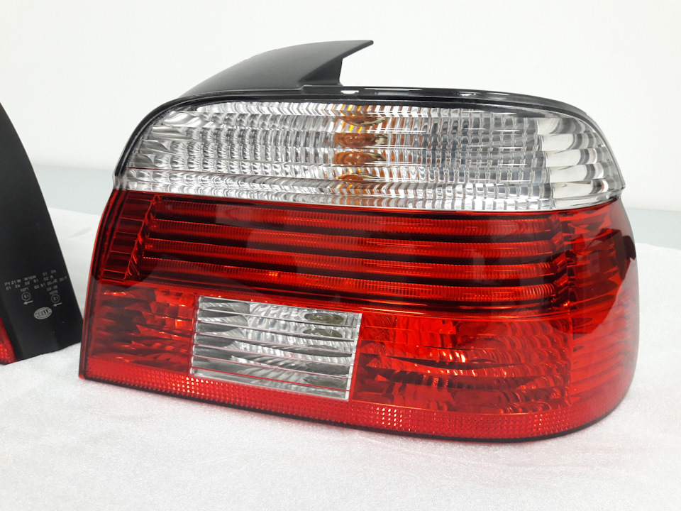 Нові OEM ліхтарі 3
