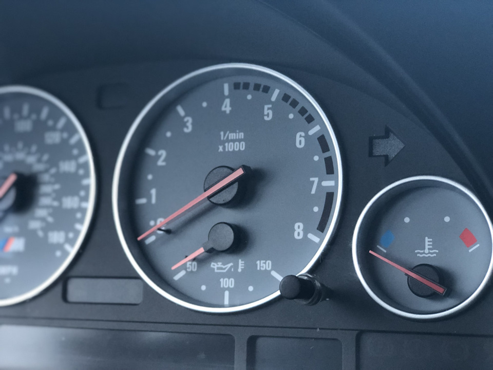 Встановлення М панель приладів Bmw e39 1