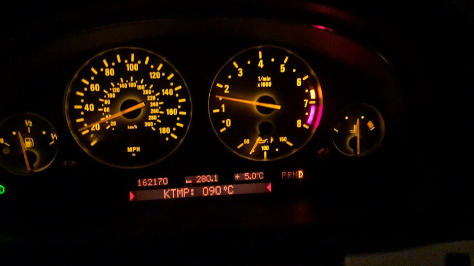 Встановлення термостата зниженої температури BMW M62B44TU 4