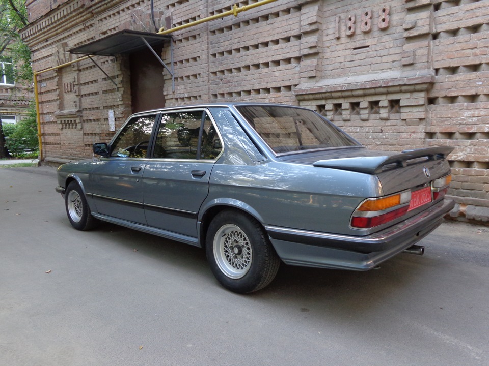 BMW e28 в атмосфері XIX століття 5