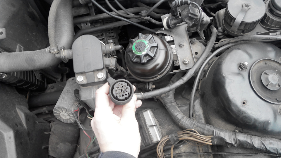 підкажіть хто в курсі (М51D25) 1