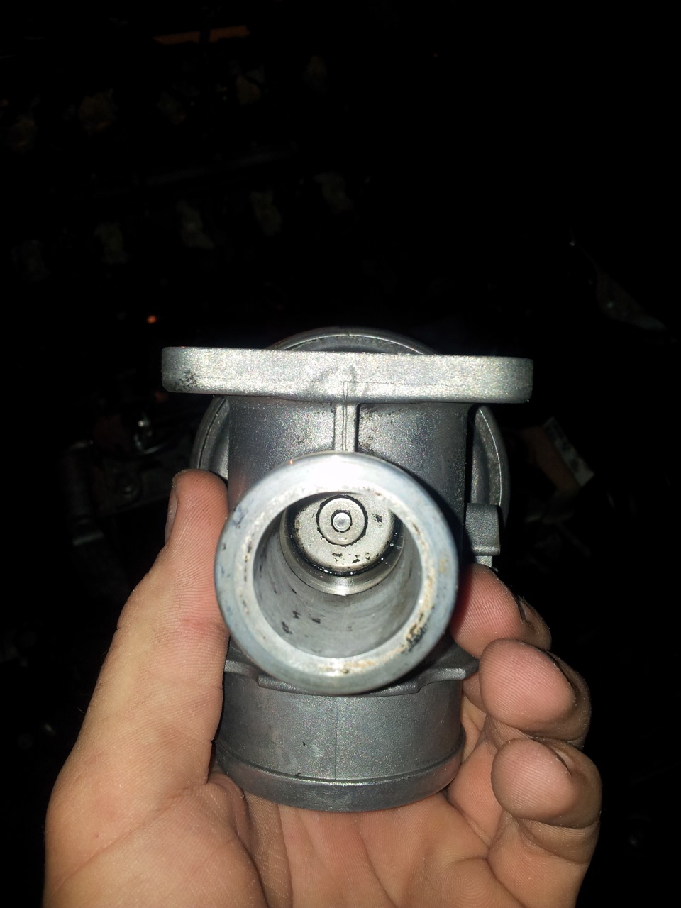 Чистка клапана ЄДР (EGR) 5
