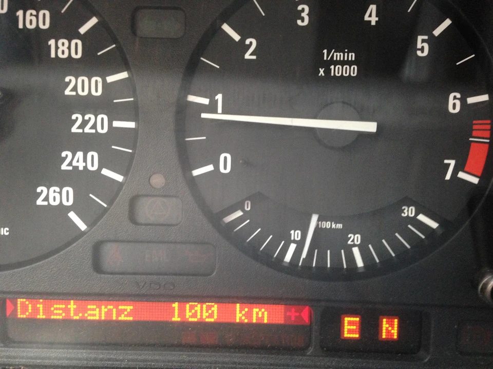 BMW 525i 1995 M50B25TU Витрата палива 10L/100KM