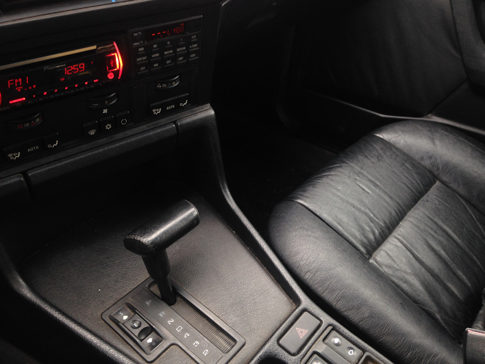 BMW 525i 1995 M50B25TU Витрата палива 10L/100KM 2