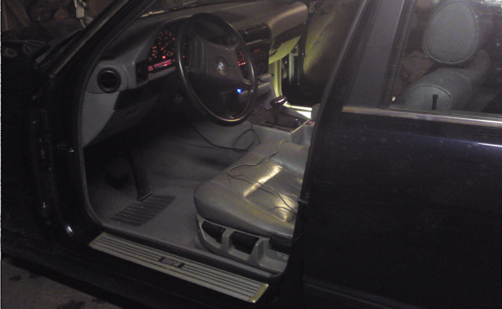 BMW Option Pistolenfach. es ist so einfach! Mission complete √ 2